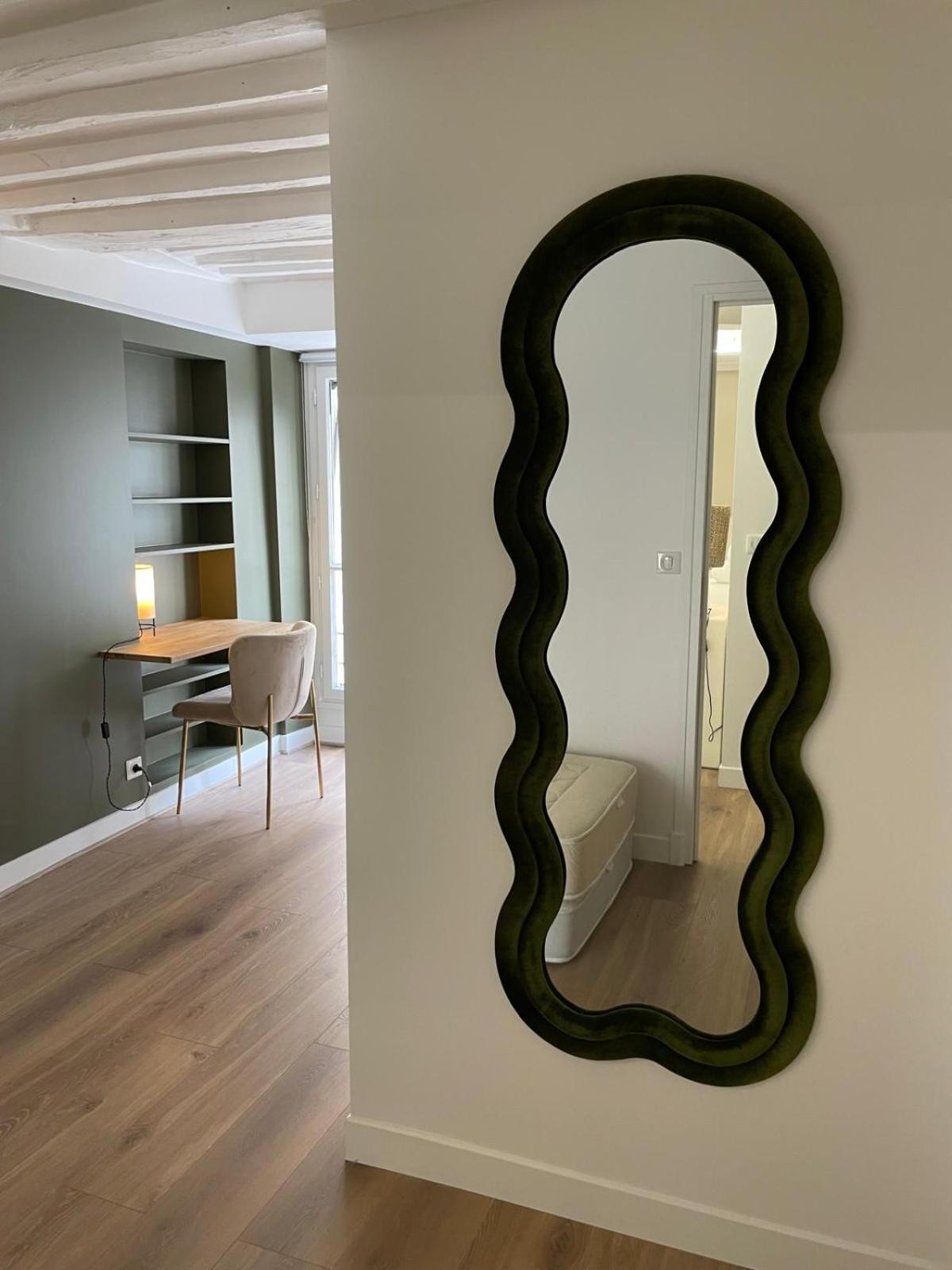 Apartamento 4 Pieces Charme Paris Centre Exterior foto