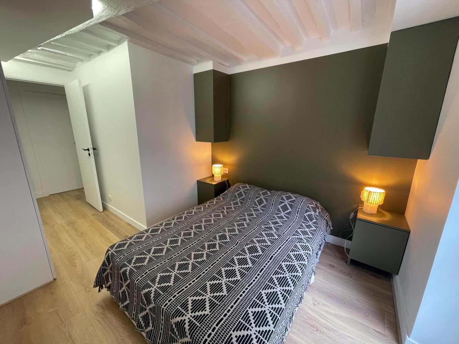 Apartamento 4 Pieces Charme Paris Centre Exterior foto